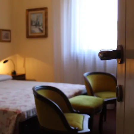 Il Porticciolo Apartment *